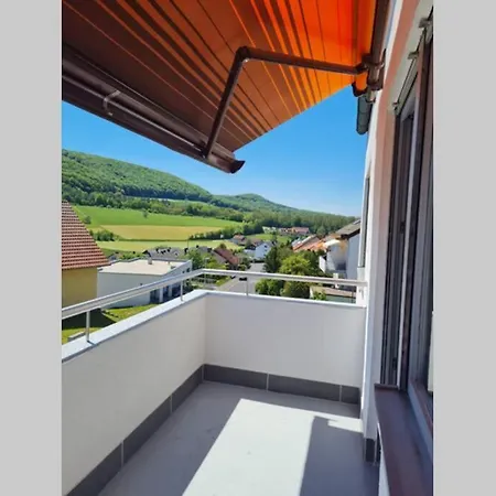 Fraenkische Rhoen Mit Bergblick ツ * Bad Kissingen