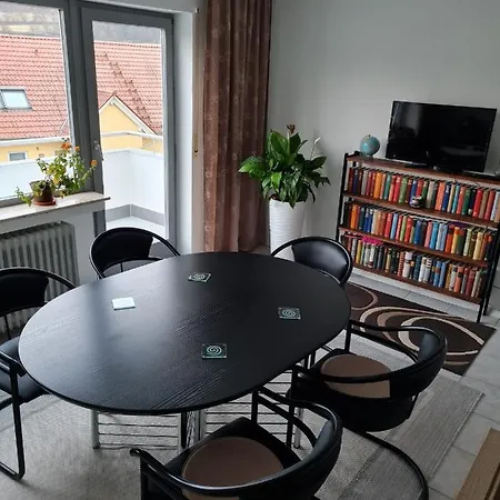 Fraenkische Rhoen Mit Bergblick ツ Apartment Bad Kissingen